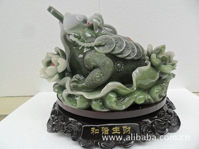 廠家直銷 招財(cái)金蟬與貔貅，瑞歌工藝品廠為您開啟財(cái)運(yùn)與平安